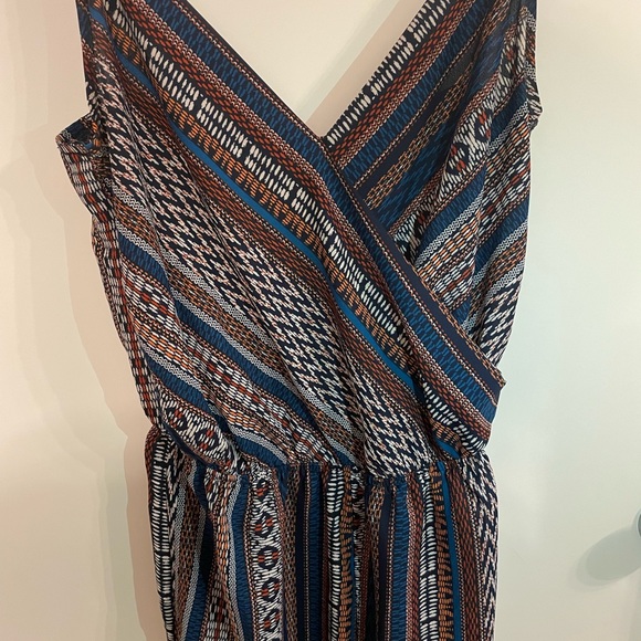 Guess jumpsuit - Picture 5 of 7